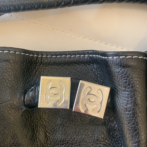 Black Leather Chanel Handbag - Picture 5 of 8